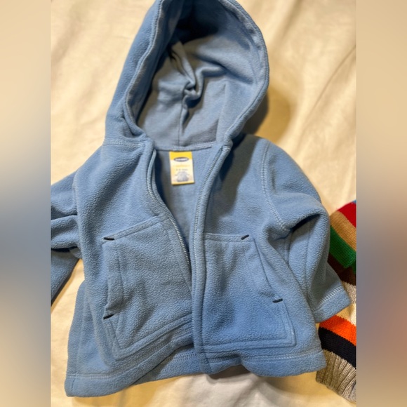 Old navy and Carters Baby boy zip up fleece sweatshirt and cotton sweater - Picture 3 of 5